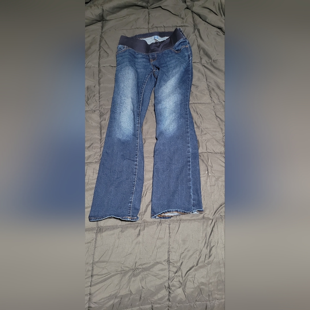 Old navy maternity boot cut jeans